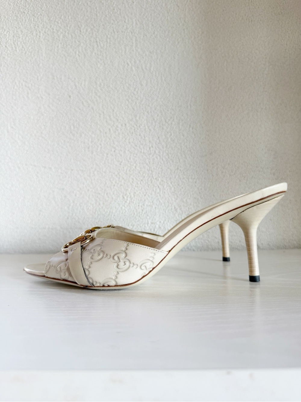 Gucci White Guccissima GG Horsebit Leather Mule Heels Size 10B Mystic White - Picture 3 of 14
